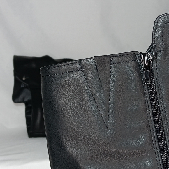 Sugar Boots - Picture 9 of 11